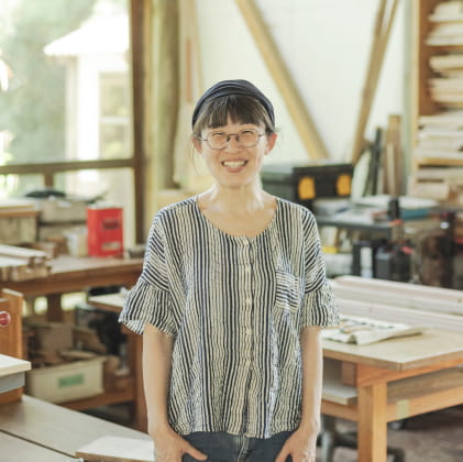 パートナー：藤井真由美(家具を作る人)